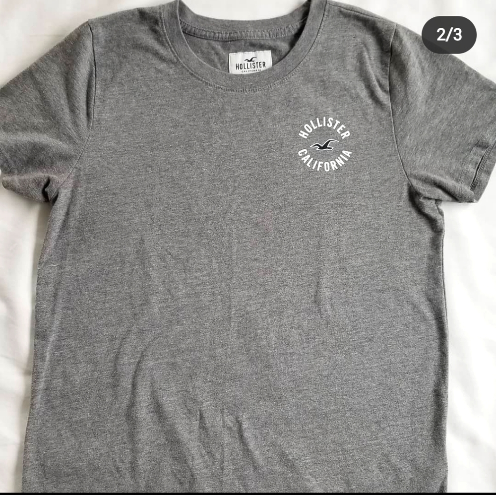 Hollister tshirt